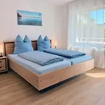 Hoeri-nest Garten-wohnung 아파트 *