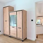 Hoeri-nest Garten-wohnung 가이엔호펜
