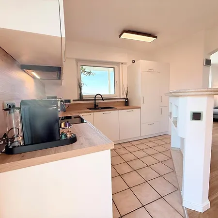 아파트 Hoeri-nest Garten-wohnung *