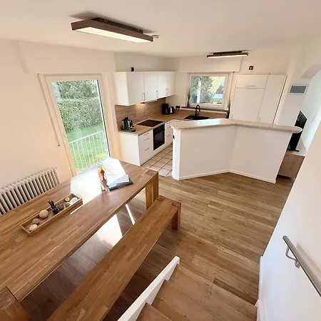 شقة Hoeri-nest Garten-wohnung