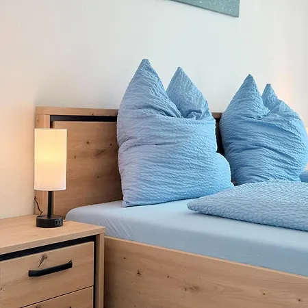 شقة Hoeri-nest Garten-wohnung *