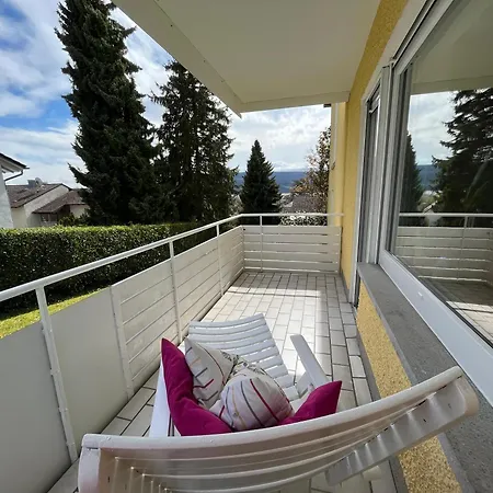 Апартаменты Hoeri-nest Garten-wohnung