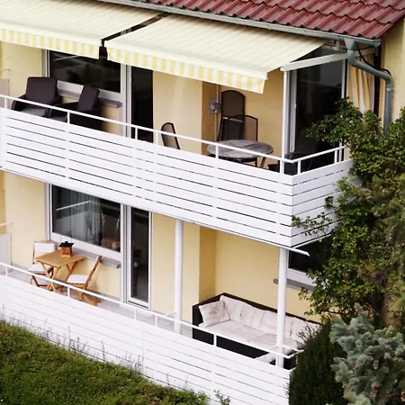 Hoeri-nest Garten-wohnung غايِنهوفِن